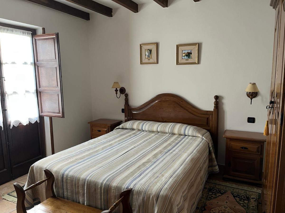 Posada San Tirso Tonanes Exterior photo